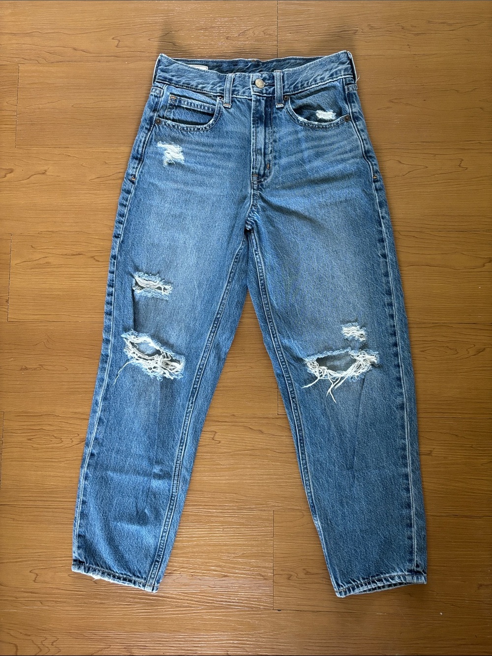 GAP BARREL JEAN HIGH RISE